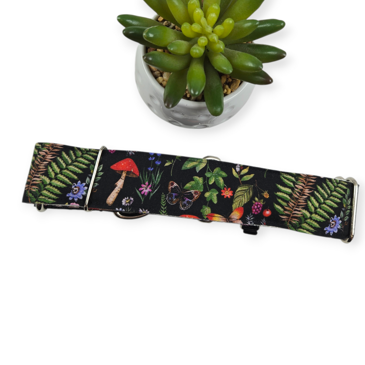 Cottagecore Martingale Dog Collar (Large, 1.5" wide)