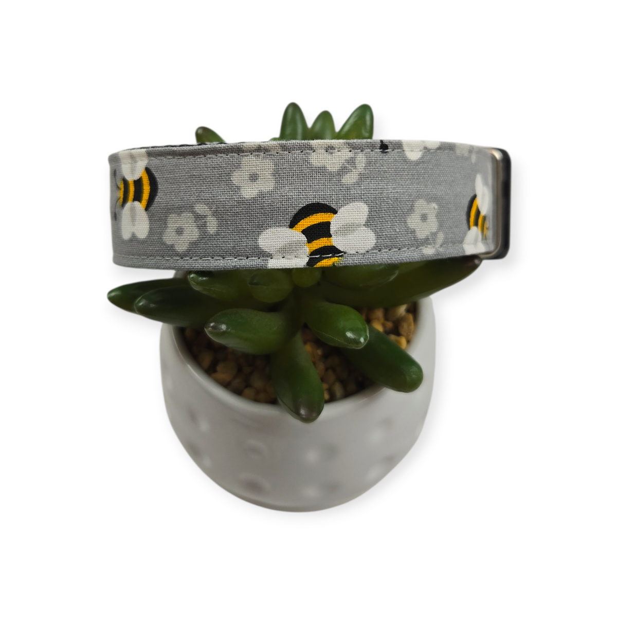 Gray Floral Bumble Bee Dog Collar (Large)