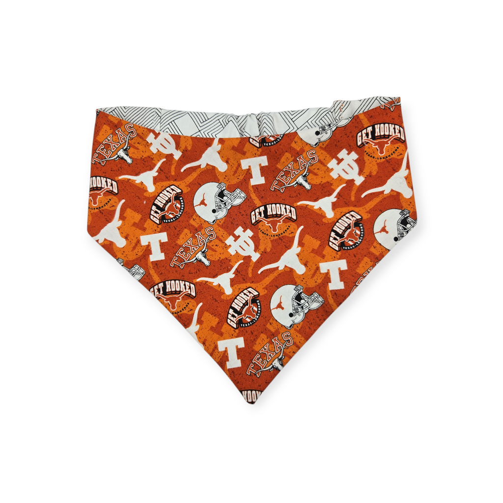 Longhorns/Fractal Lines Reversible Slip-on Scrunchie Bandana (Large/X-Large)