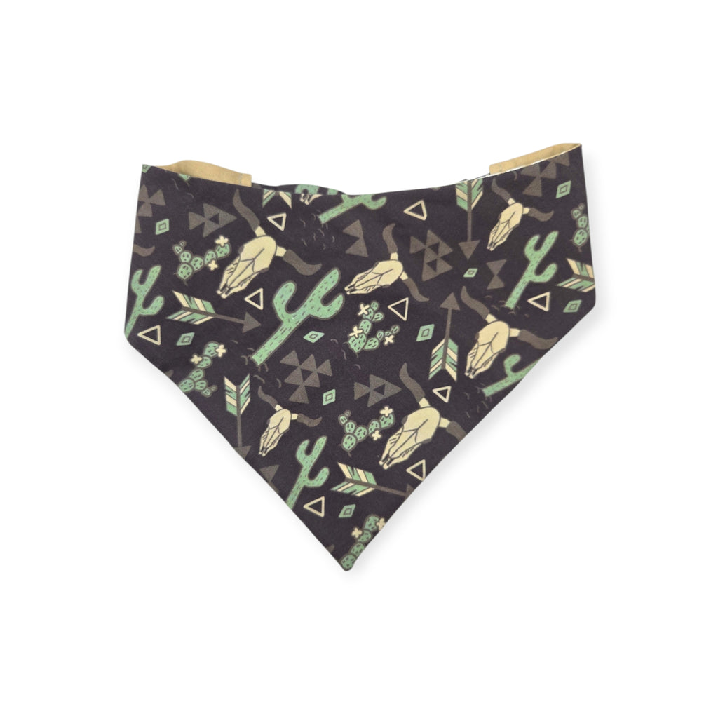 Western Elements on Mud/Brown Serape Reversible Slip-on Scrunchie Bandana (Large)