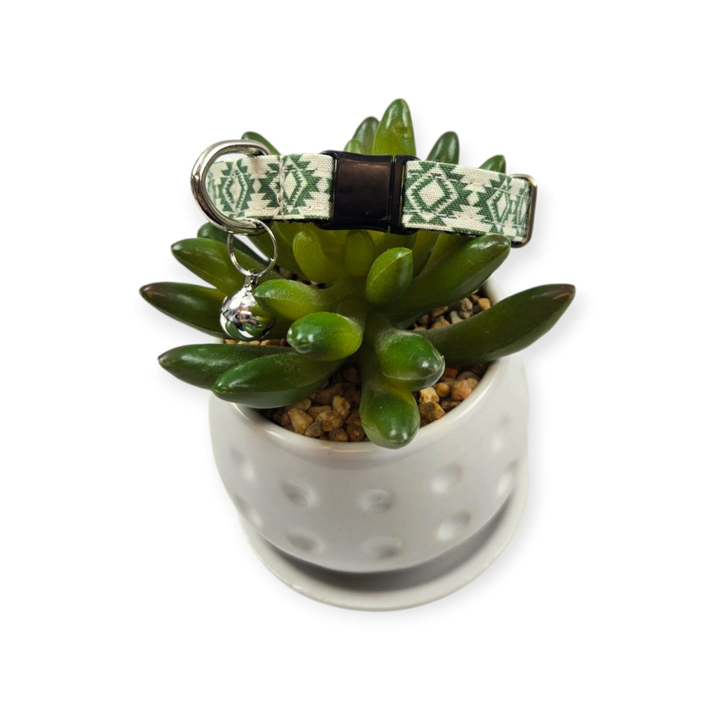 Green Aztec Kitty Collar (XX-Small)