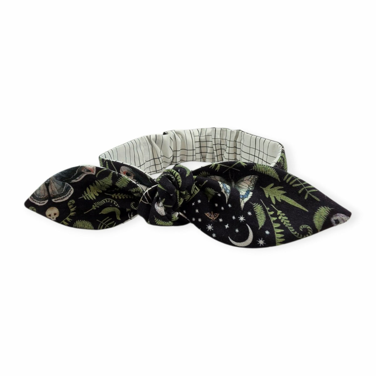 Moonflower in Midnight Sasscot (Medium)