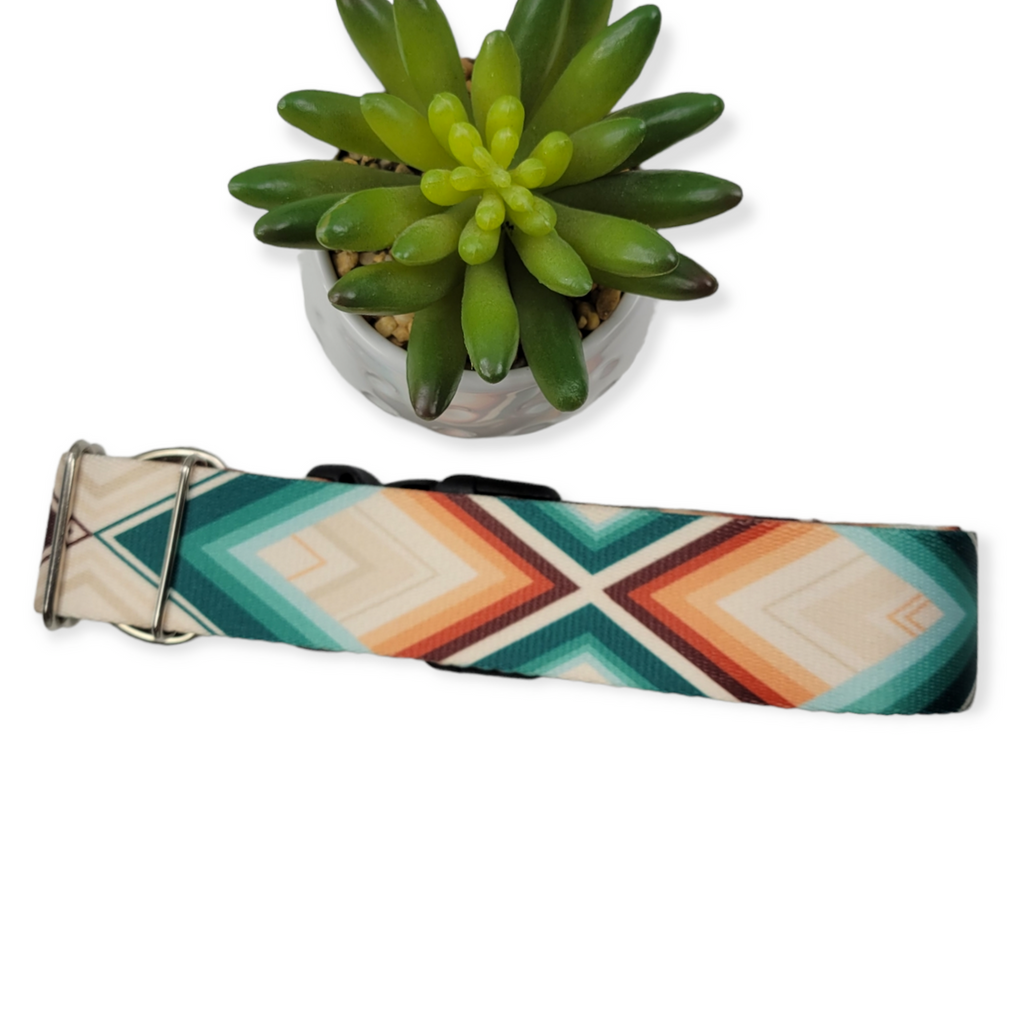 Sedona Arrows Dog Collar (XXX-Large, 1.5" wide)