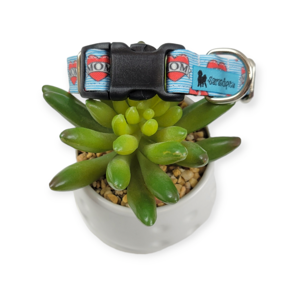 Mom Heart Tattoo Dog collar (Small)