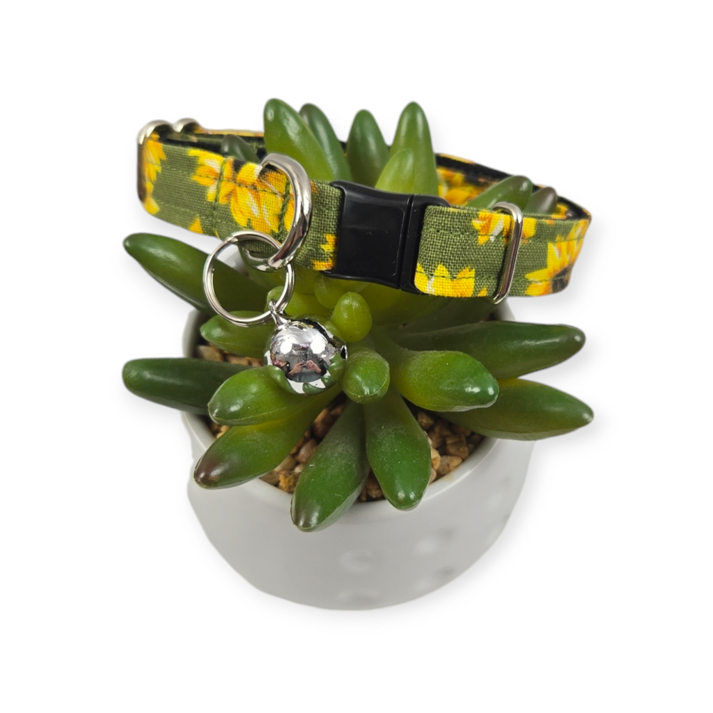 Sunflowers on Olive Kitty Collar (X-Small)