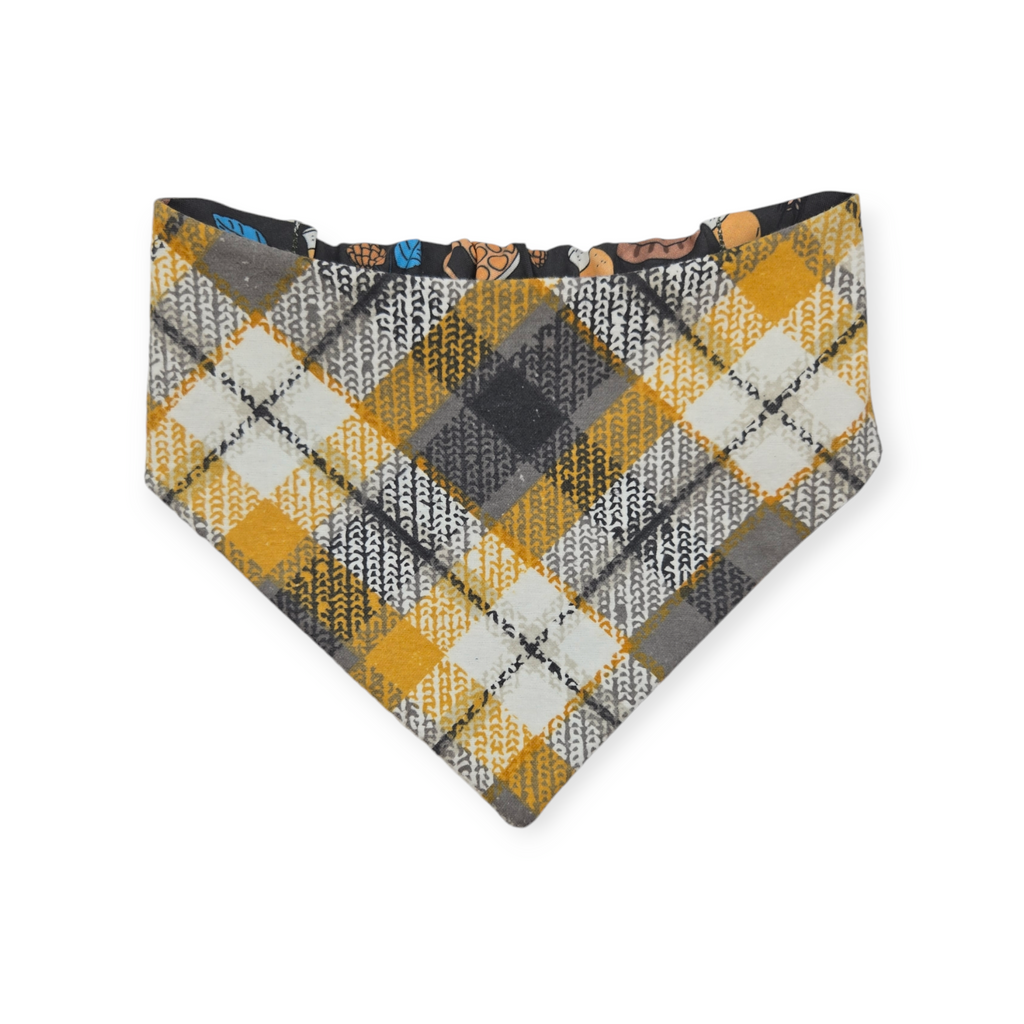 Bavarian Pretzels & Beer/ Gray & Mustard Plaid Slip-on Scrunchie Bandana (Medium/Large)