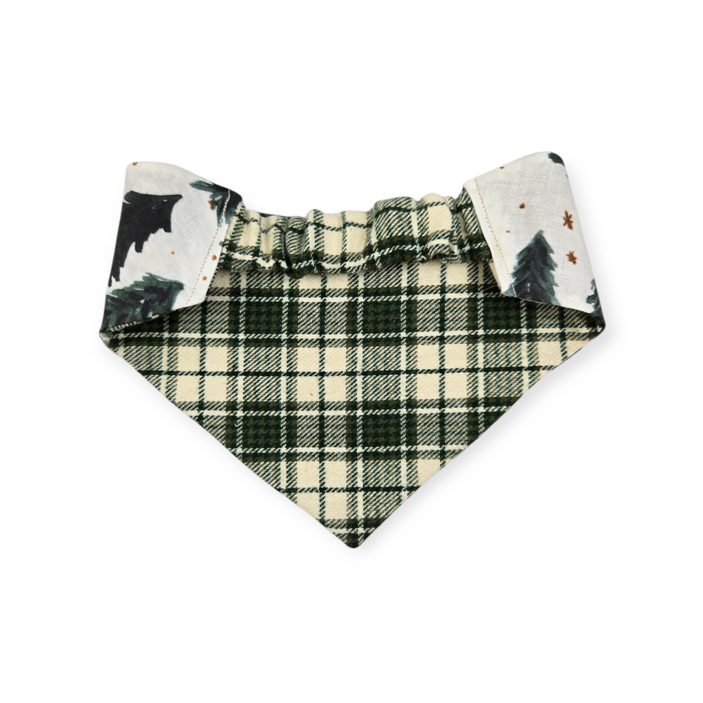 Christmas Tree Farm/Green Plaid Slip-on Scrunchie Bandana (Medium)