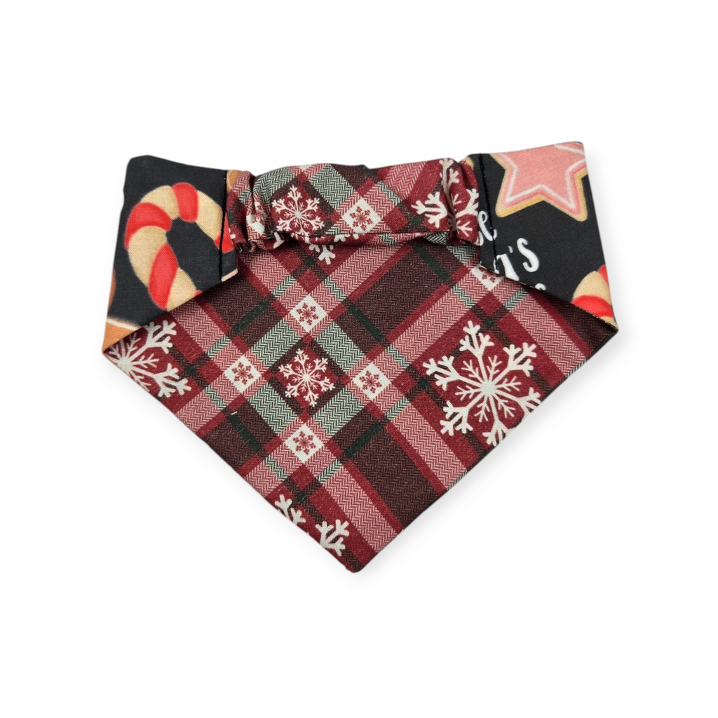Santa's Cookies/Snowflake Plaid Reversible Slip-on Scrunchie Bandana (Medium/Large)