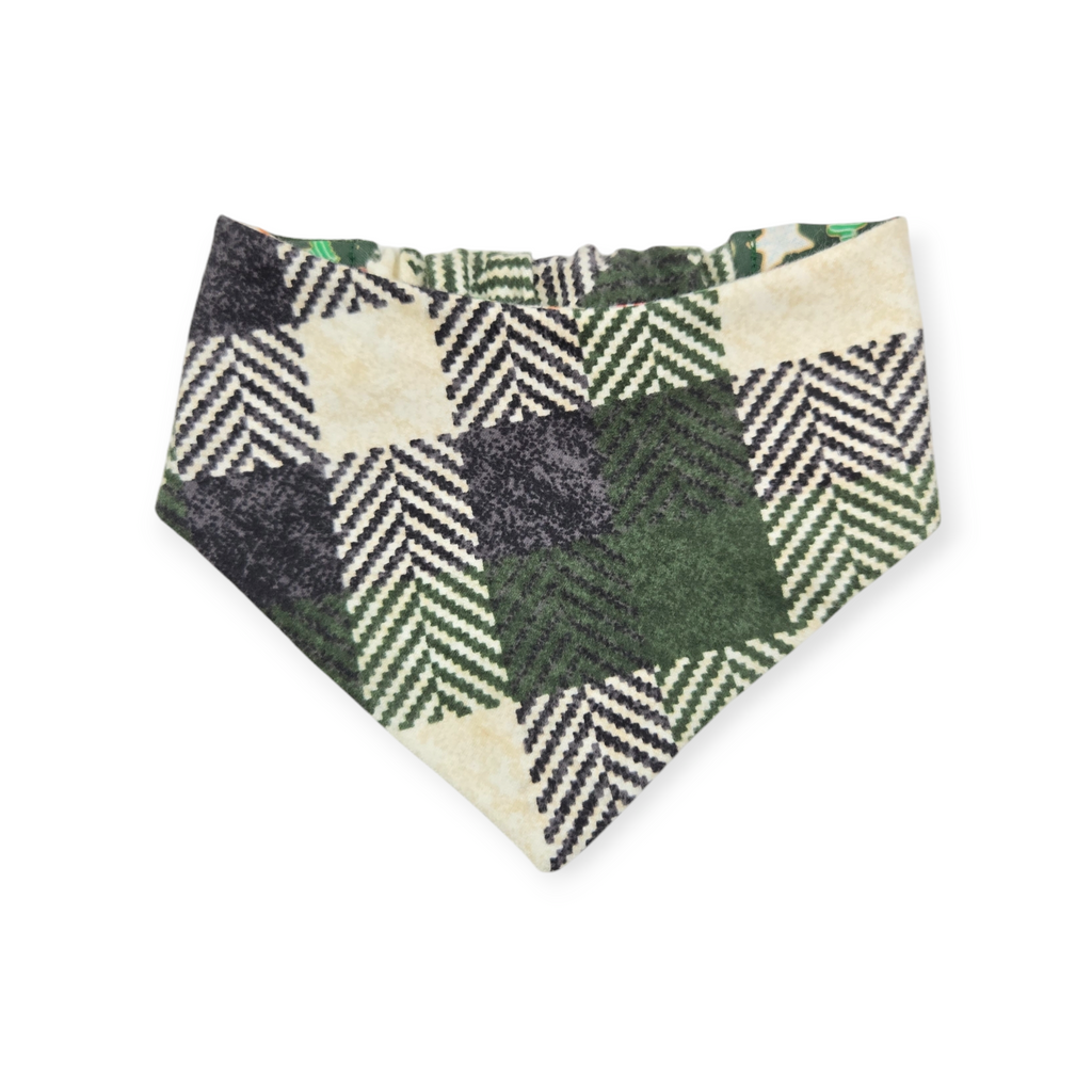 Cookie Tester/Green Plaid Slip-on Scrunchie Bandana (Small)