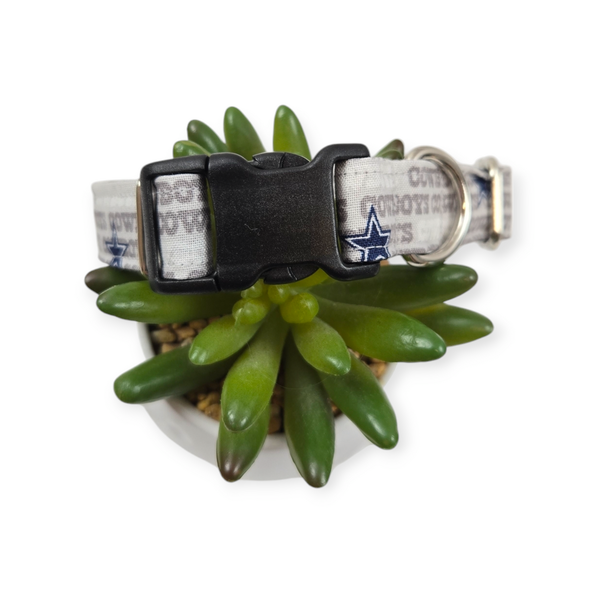 Cowboys on Gray Dog Collar (Medium)