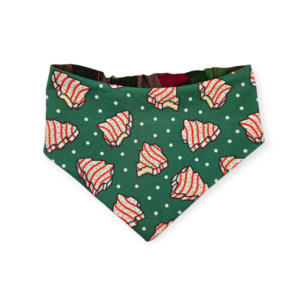 Snack Cake Trees/Red & Green Plaid Reversible Slip-on Scrunchie Bandana (Medium)