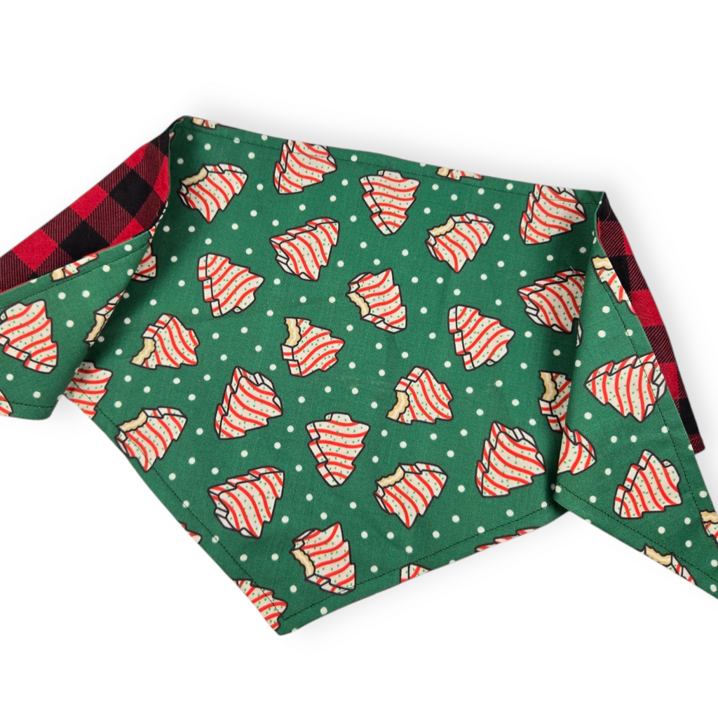 Snack Cake Trees/Buffalo Plaid Reversible Tie-on Bandana (Large)