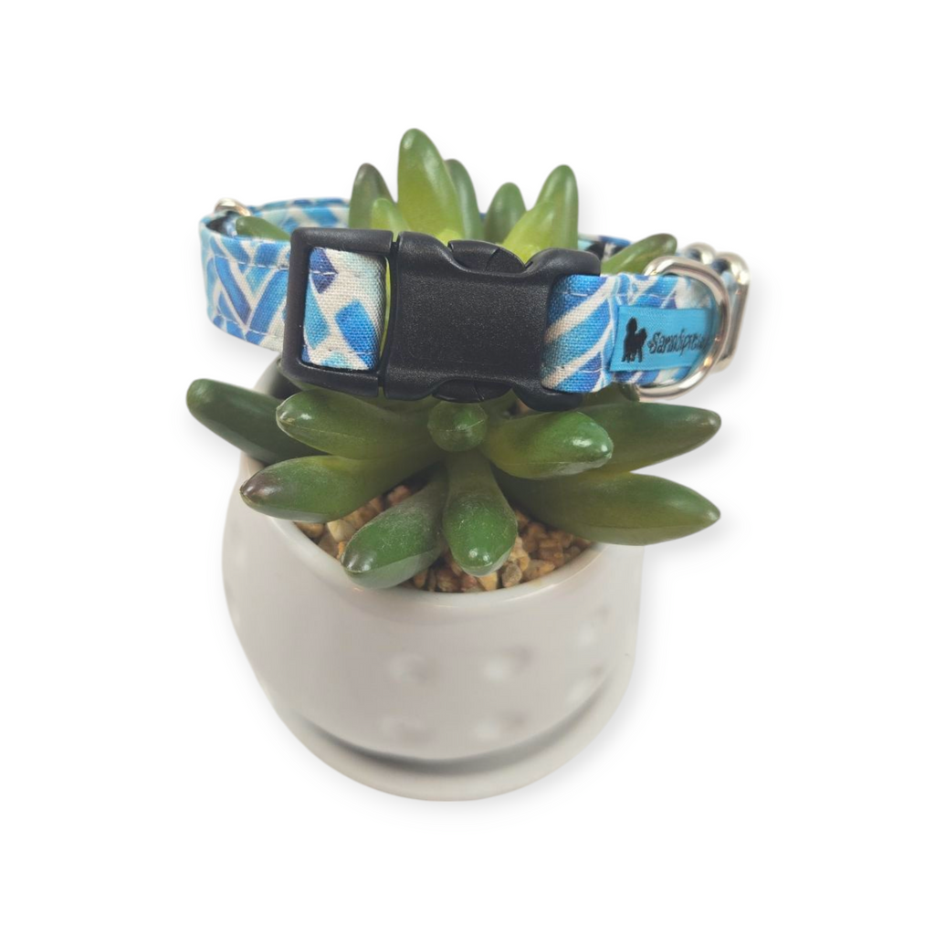Blue Herringbone Watercolor Dog collar (Small)
