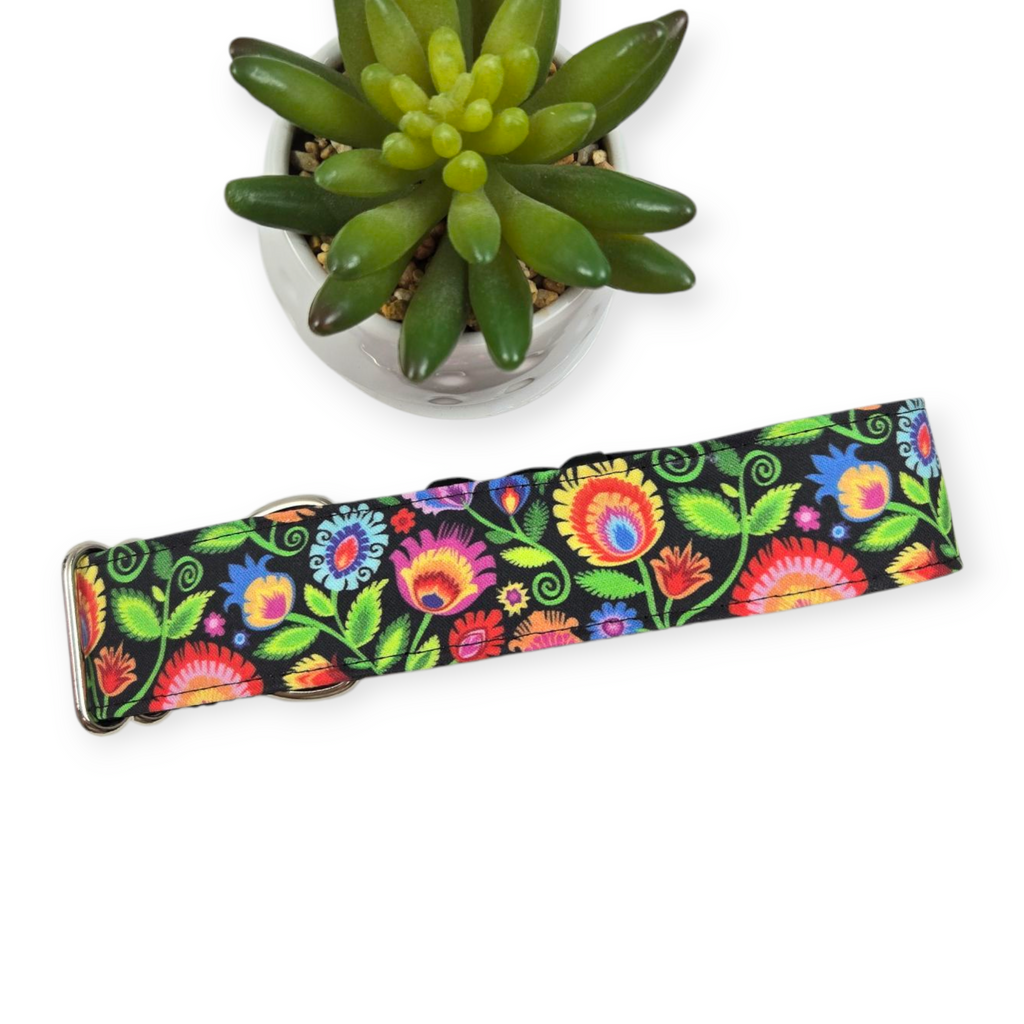 Folk Art Floral Dog Collar (Large, 1.5" wide)
