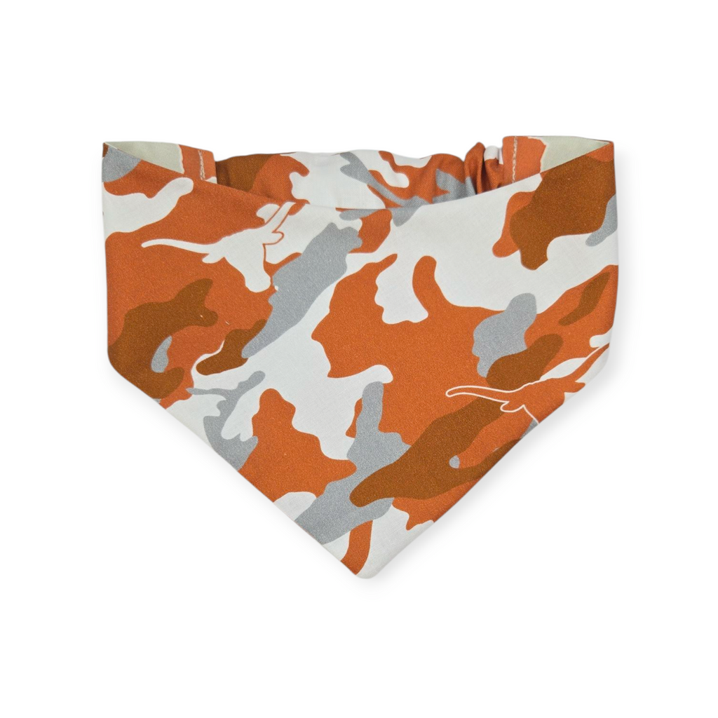 UT Camo/Texas on Creme Reversible Slip-on Scrunchie Bandana (Medium)