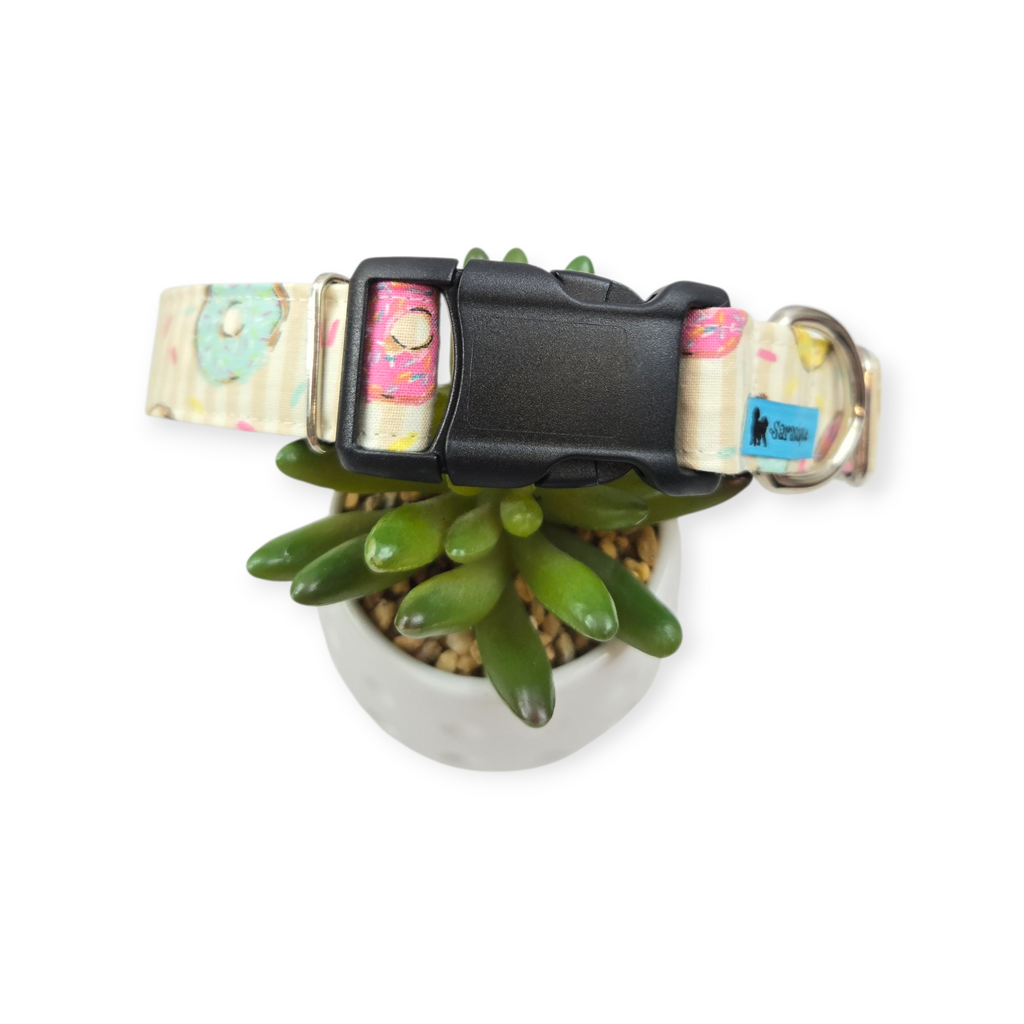 Donuts Dog collar (Medium, 1" wide)