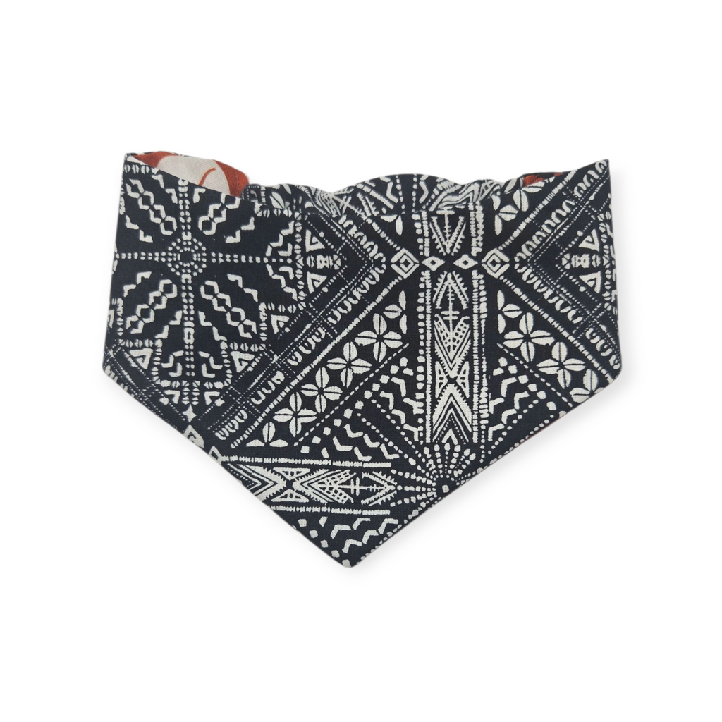 Longhorns/Geo Mosaic Reversible Slip-on Scrunchie Bandana (X-Small/Small)