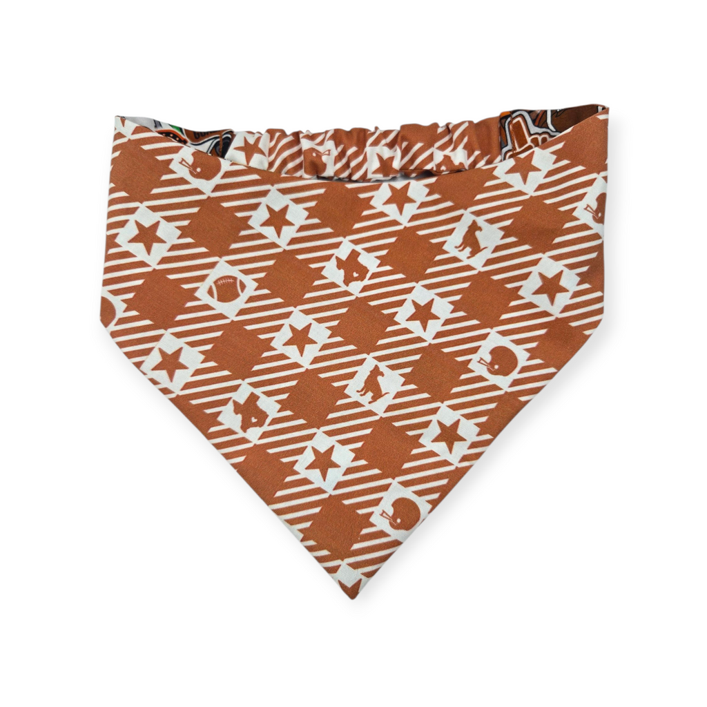 Longhorns Doodles/Longhorns Gingham Check Slip-on Scrunchie Bandana (Large)