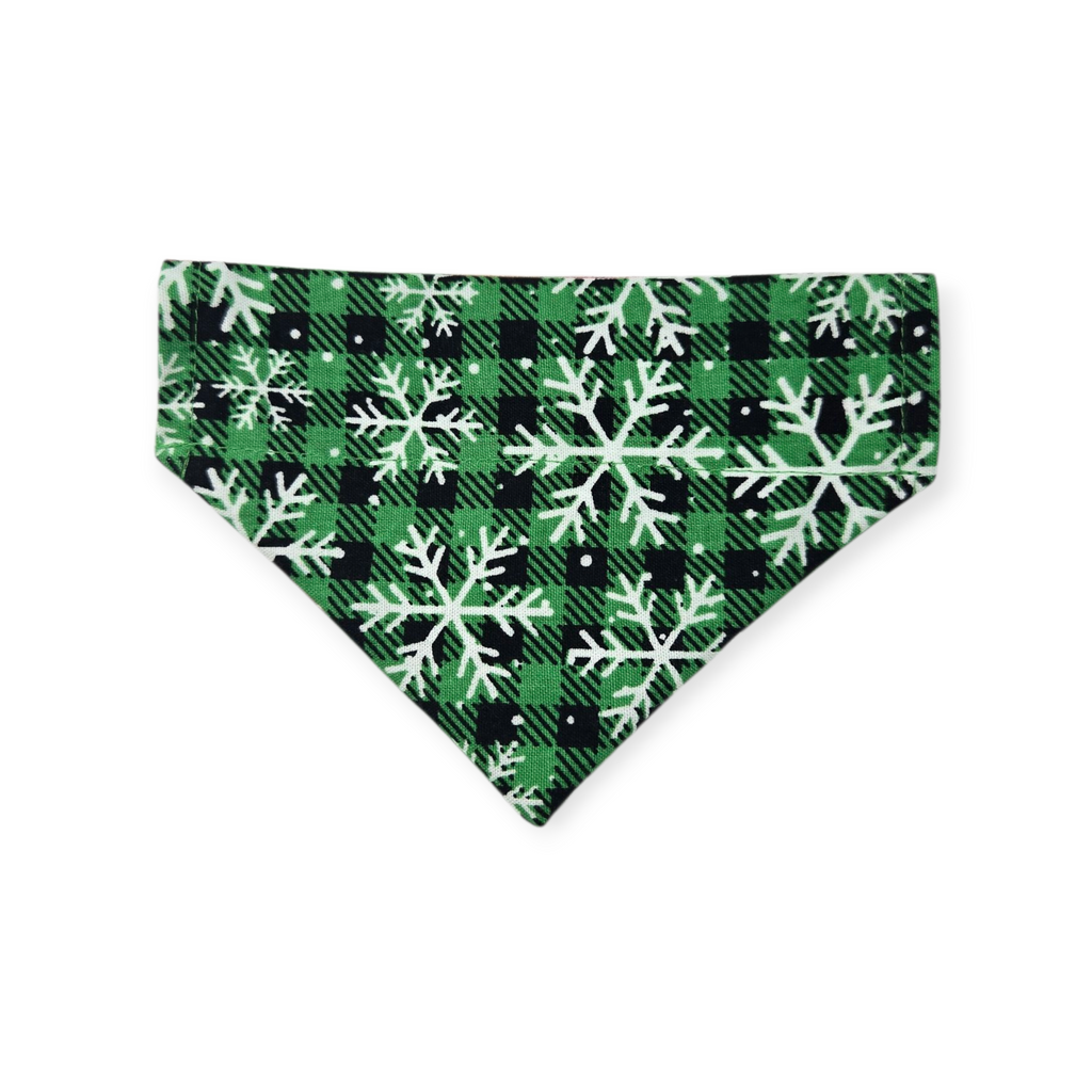 Green Grouchy/Buffalo Plaid Snowflakes Reversible Slide-on Bandana (X-Small)